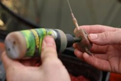 Guru Multi Maggot Feeder - Mini 20g 9 Guru Multi Maggot Feeder - Mini 20g -Fishing World Shop 47723 2