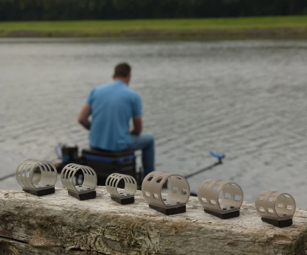 Cresta Plastic Open Ended Feeder - Medium 20g 5 Cresta Plastic Open Ended Feeder - Medium 20g - Image 3