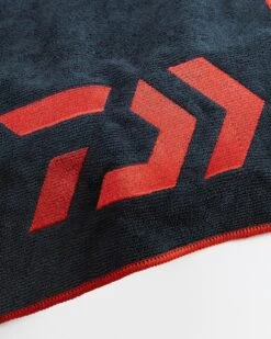 Daiwa Microfibre Towel -Fishing World Shop 54169 1