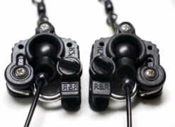 R&R R2 Outrigger Clips - Set Of 2 Mirrored Clips